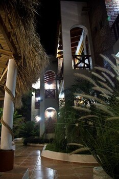 Hotel Villas Xaib�