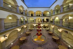 Hotel Estrella Del Mar Resort
