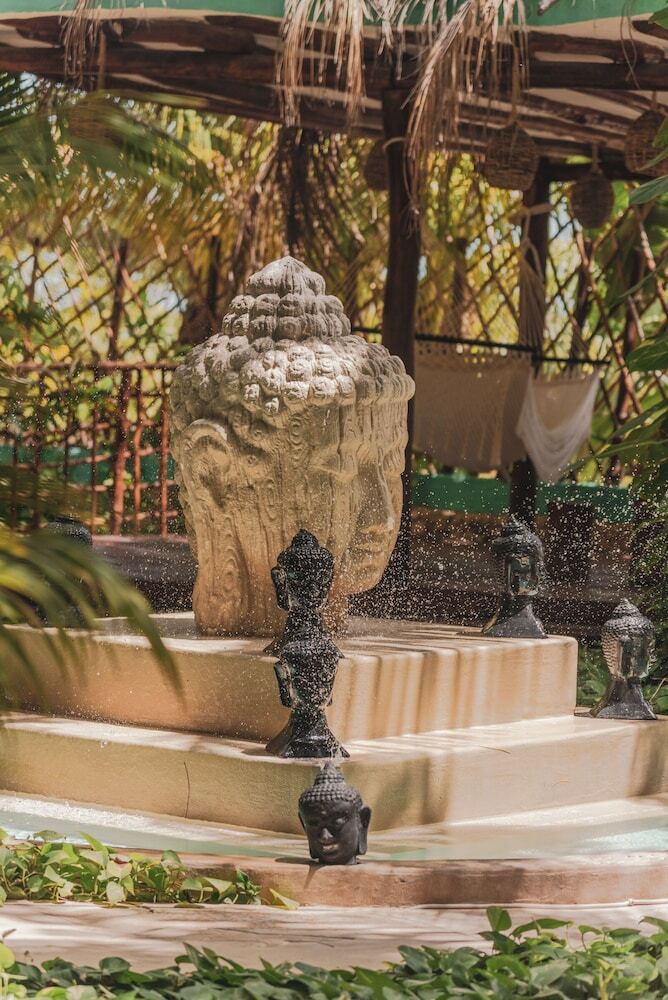 Hotel Villas Tiburon Adults Only