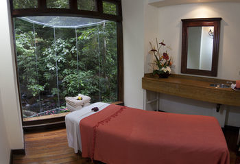 Hotel Borinquen Mountain Resort And Spa