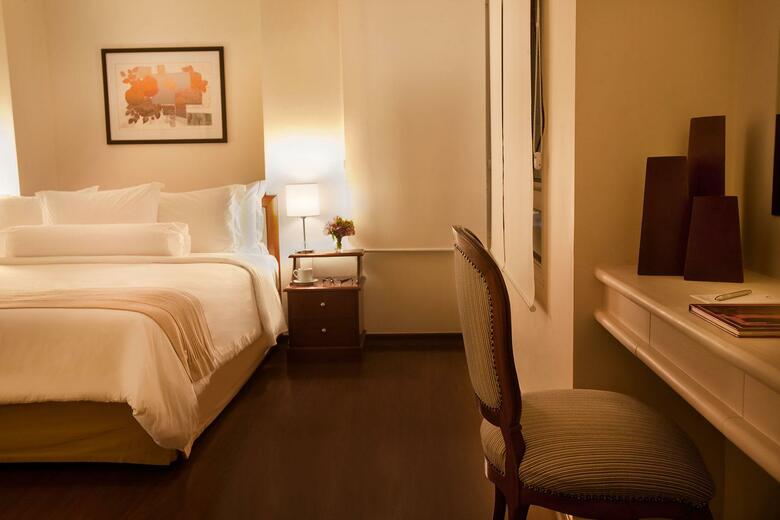 Hotel Etoile George V Jardins