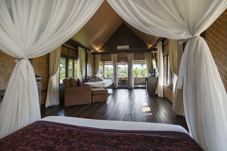 Hotel Agung Raka Bungalows
