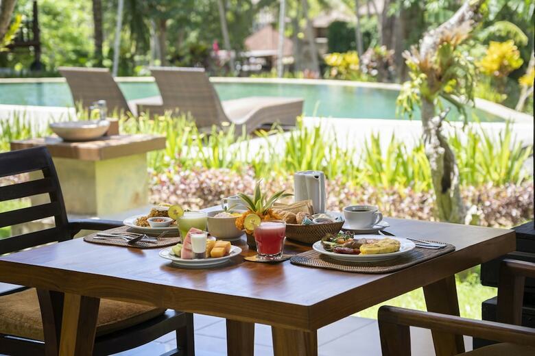 Hotel Agung Raka Bungalows
