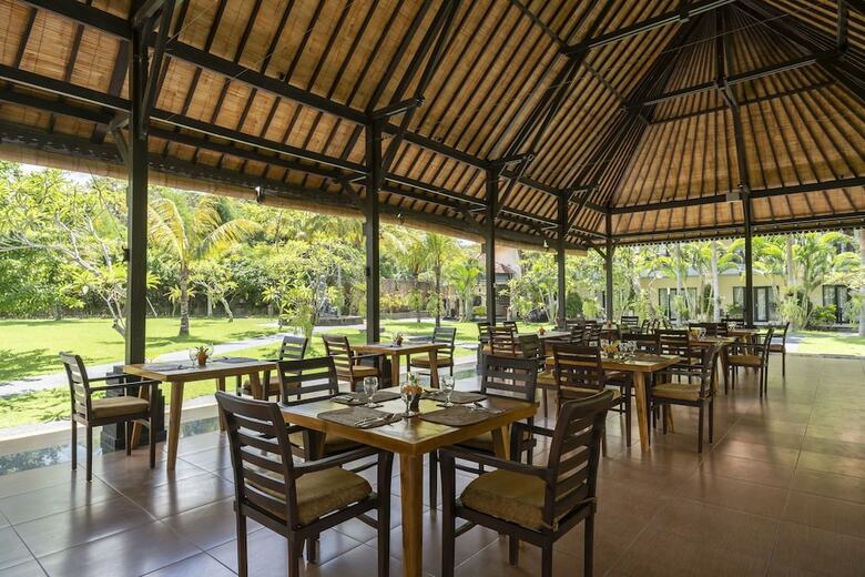 Hotel Agung Raka Bungalows