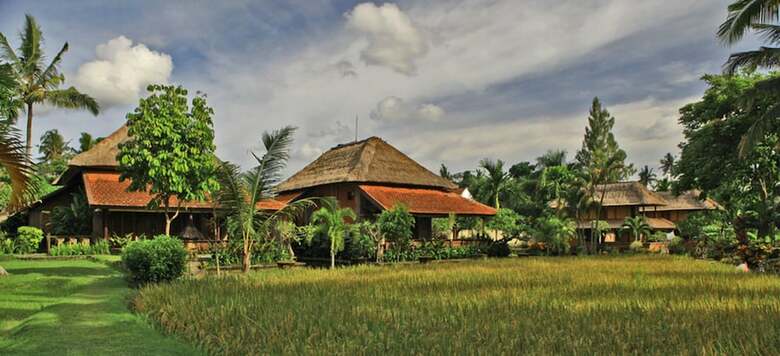 Hotel Agung Raka Bungalows