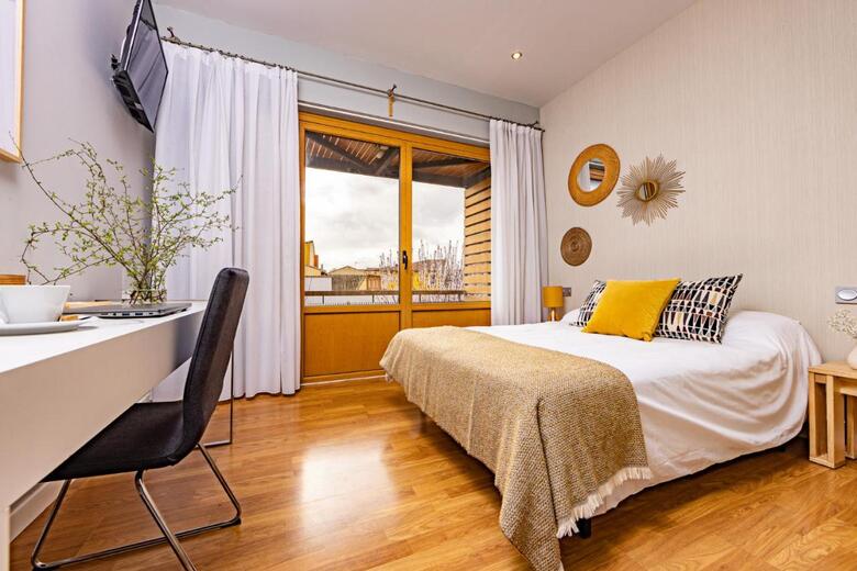 Hotel Do�a Mayor