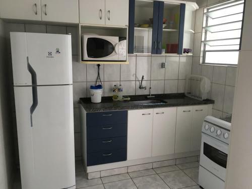 Apartamento Ap 2 Dorms No Centro De Ubatuba