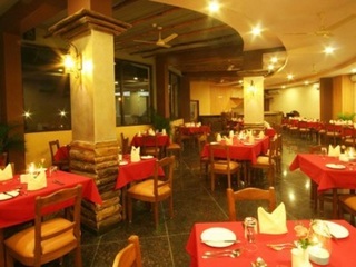 Hotel Nazri Resort