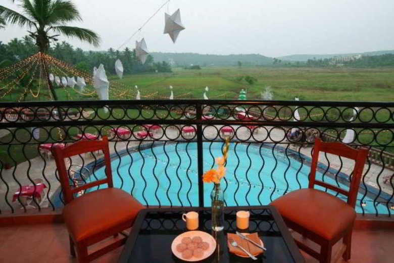 Hotel Nazri Resort