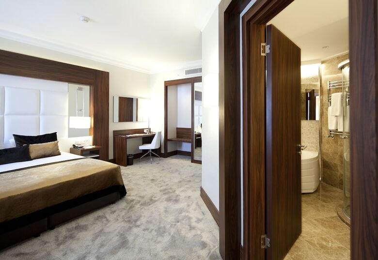 Hotel Ikbal Thermal Deluxe