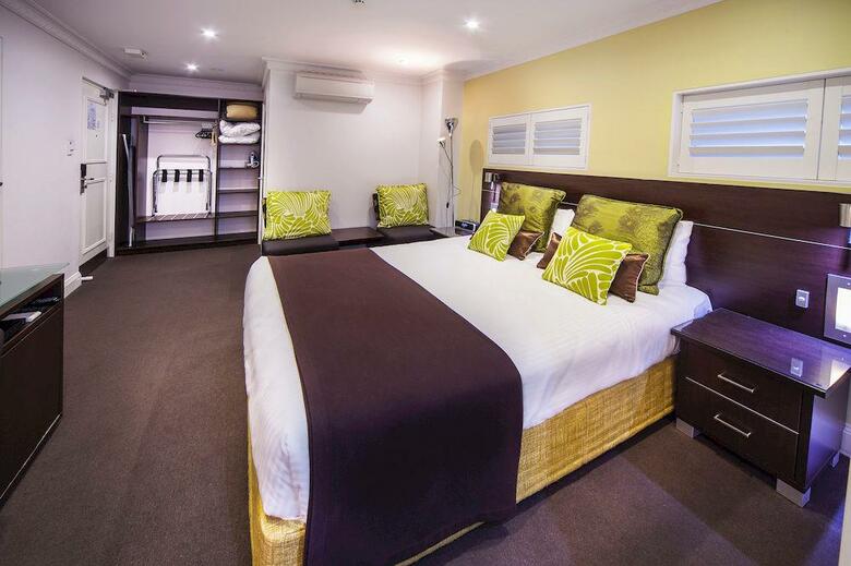 Hotel Hyde Park Inn