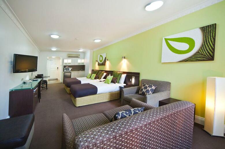Hotel Hyde Park Inn
