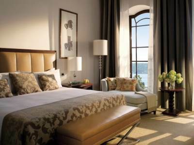 Four Seasons Hotel Istanbul At The Bosphorus