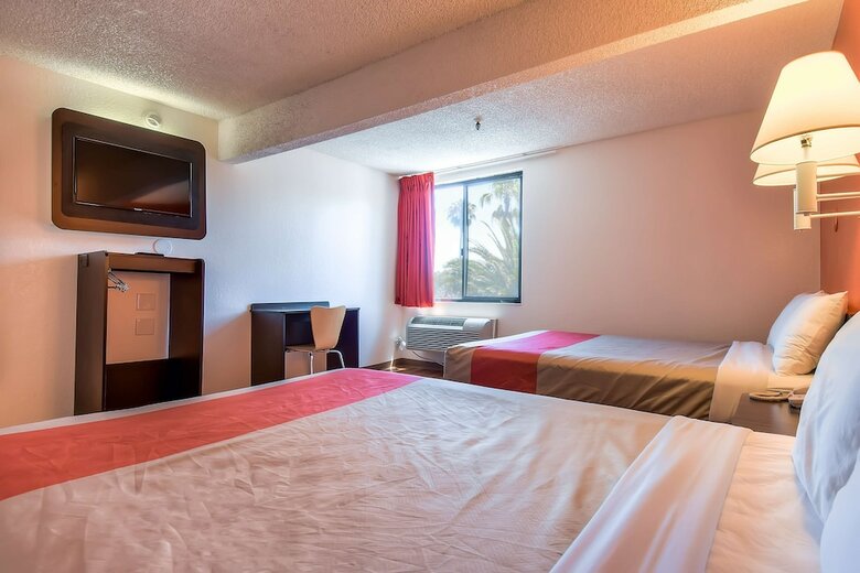 Motel 6 San Diego Hotel Circle