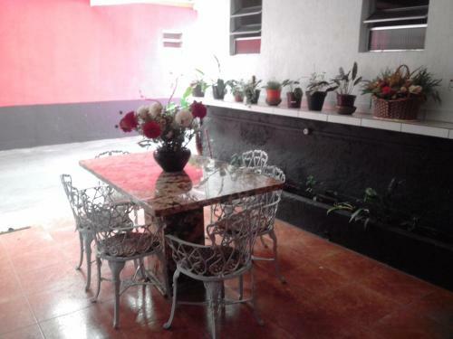 Hotel Paes De Barros