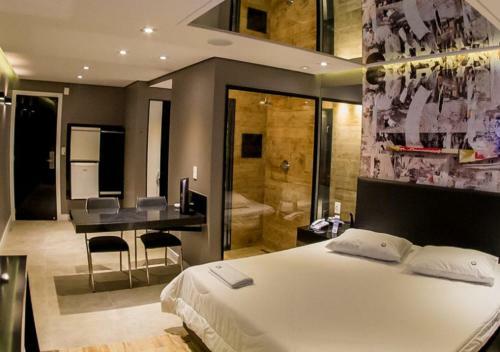 Hotel Motel Quo