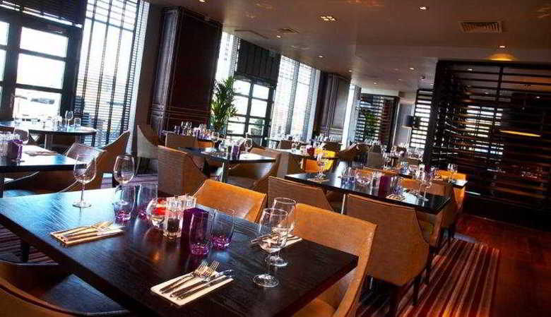 Village Wirral - Hotel & Leisure Club