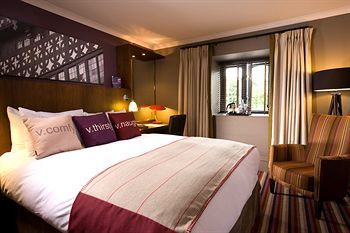 Village Wirral - Hotel & Leisure Club