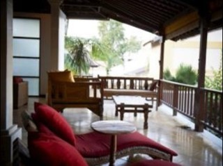Hotel The Beach House Resort
