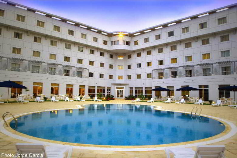 Hotel Relax Airport