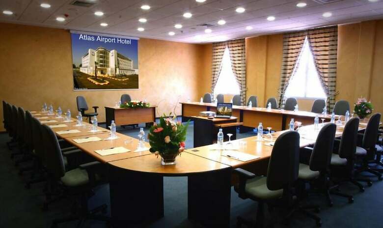 Hotel Relax Airport