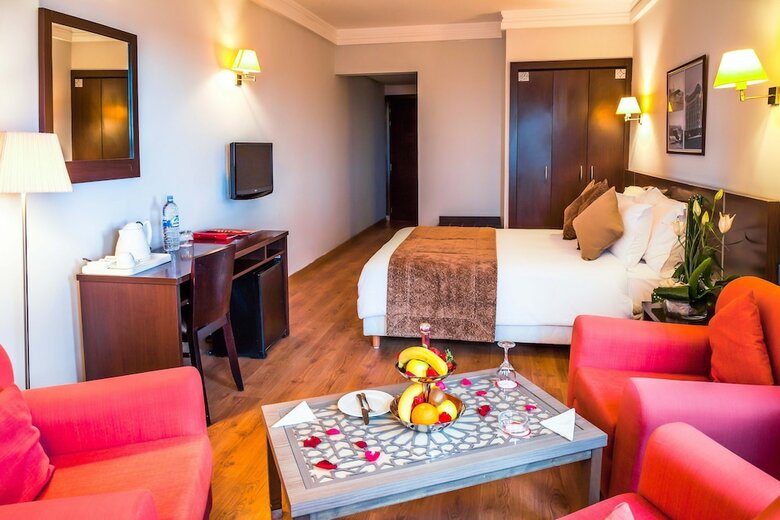 Hotel Relax Airport