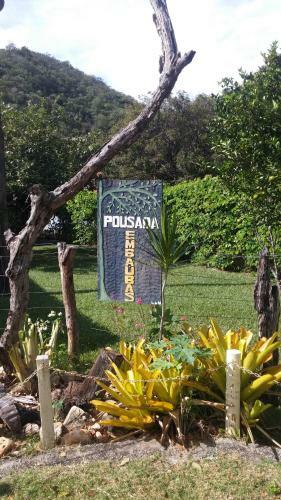 Hostal Pousada Embaubas