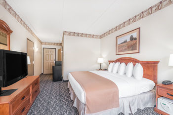 Hotel Howard Johnson Inn & Suites