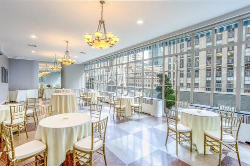 3 West Club Hotel