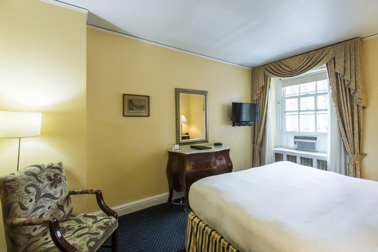 3 West Club Hotel