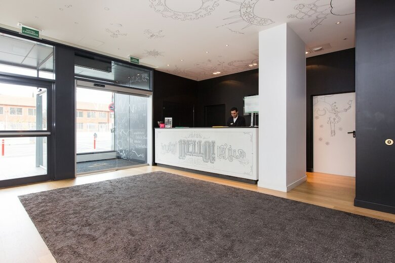 Hotel Vincci Bit