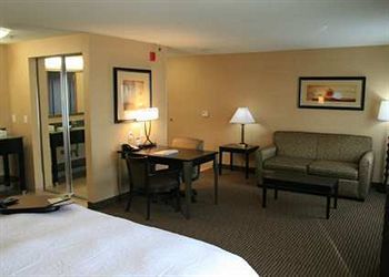 Hotel Hampton Inn And Suites Bakersfield