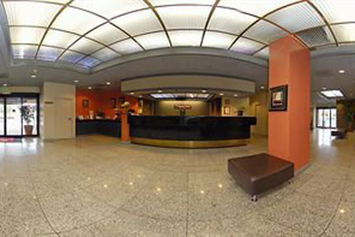 Clarion Hotel