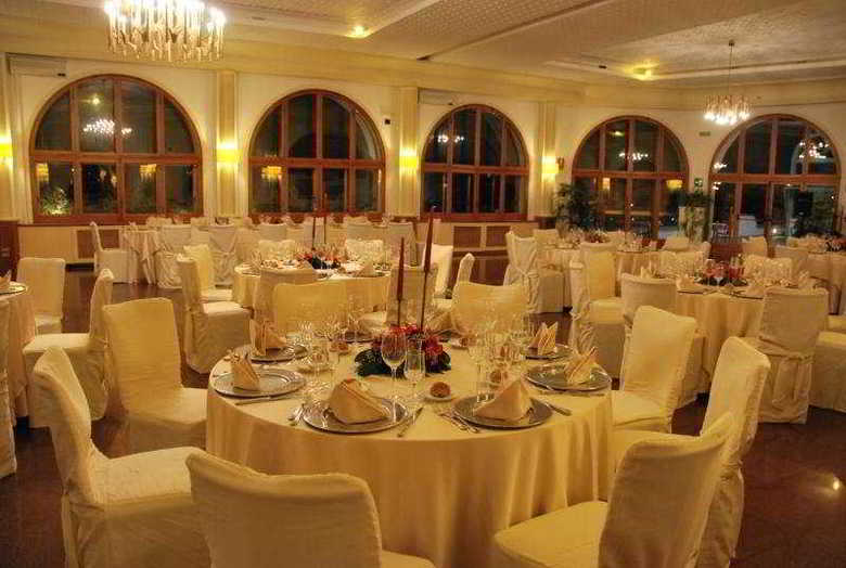 Hotel Incanto(.)