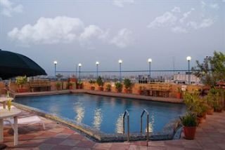 Hotel Lords Plaza