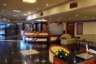 Hotel Lords Plaza