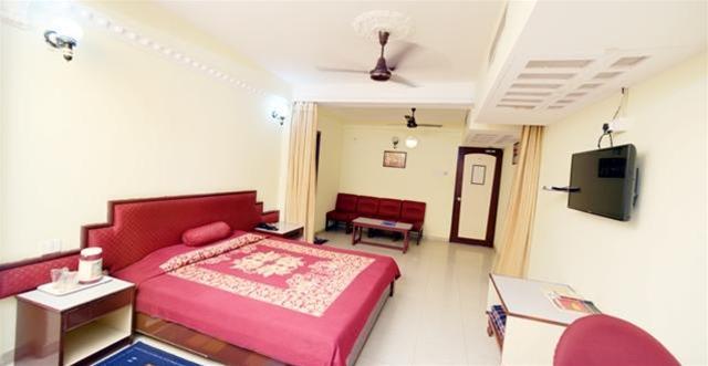 Hotel Siddharth Palace