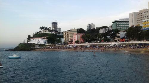 Excelente Quarto De H�spedes Perto Da Praia