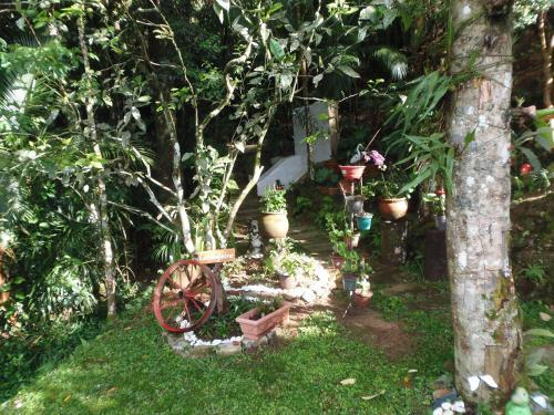 Casa Com Jardins Varandas Do Quitandinha