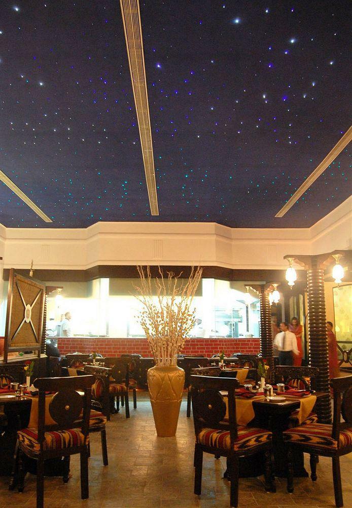 Hotel Noor Us Sabah Palace