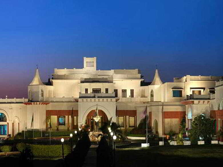 Hotel Noor Us Sabah Palace