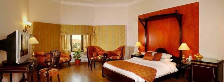 Hotel Noor Us Sabah Palace
