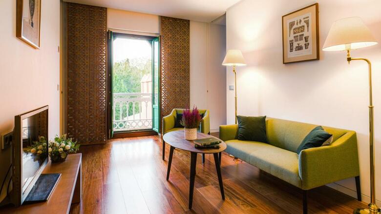 Hotel Alhambra Palace