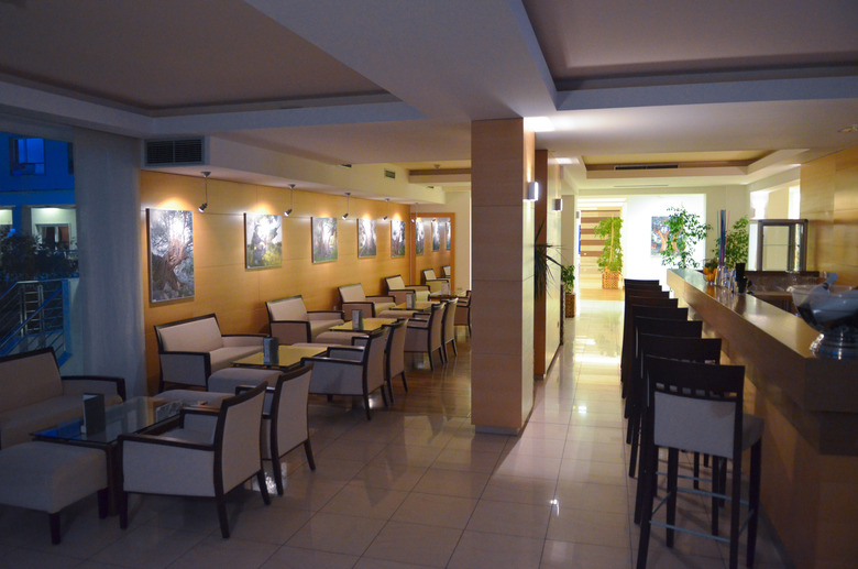 Luna Island Hotel