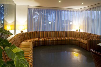 Hotel Global Towers