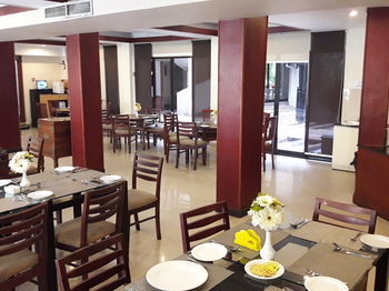 Hotel Janaki