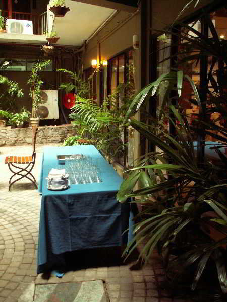 Hotel Janaki