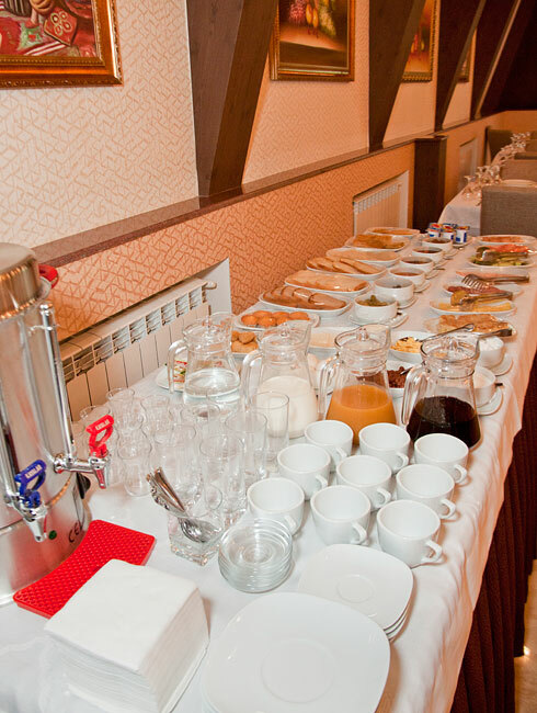 Hotel Karat Inn