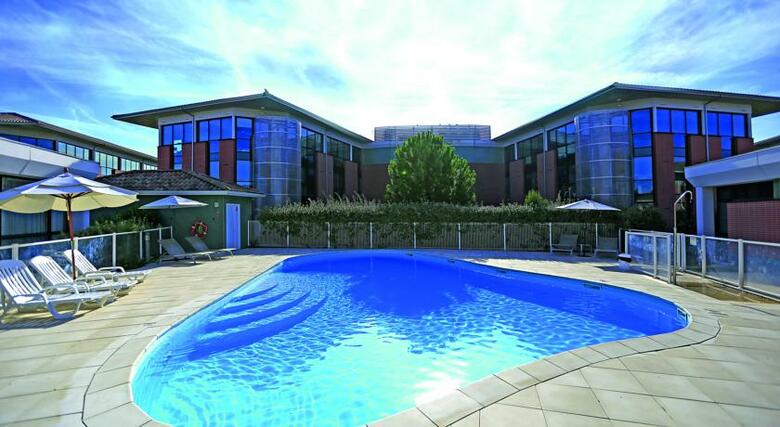Hotel Courtyard By Marriott Toulouse Airport