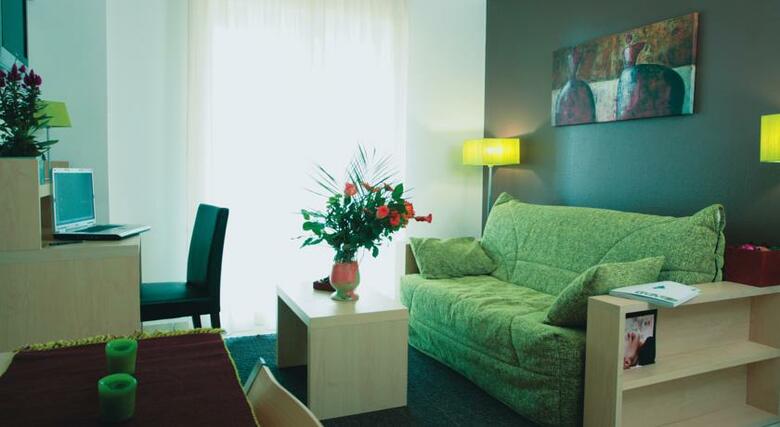 Hotel Courtyard By Marriott Toulouse Airport